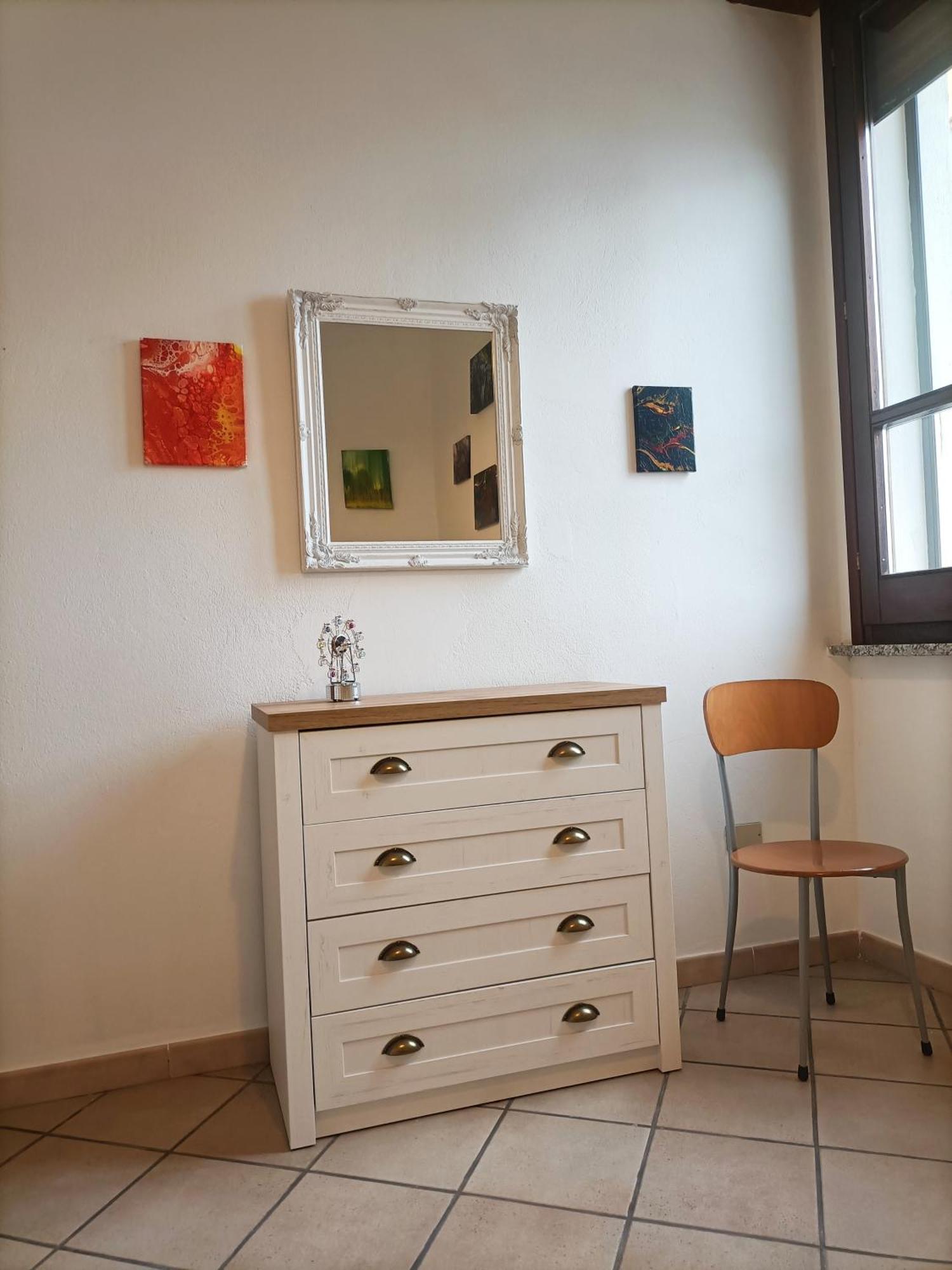 Bright Port View Apartment- Free Parking Каляри Екстериор снимка